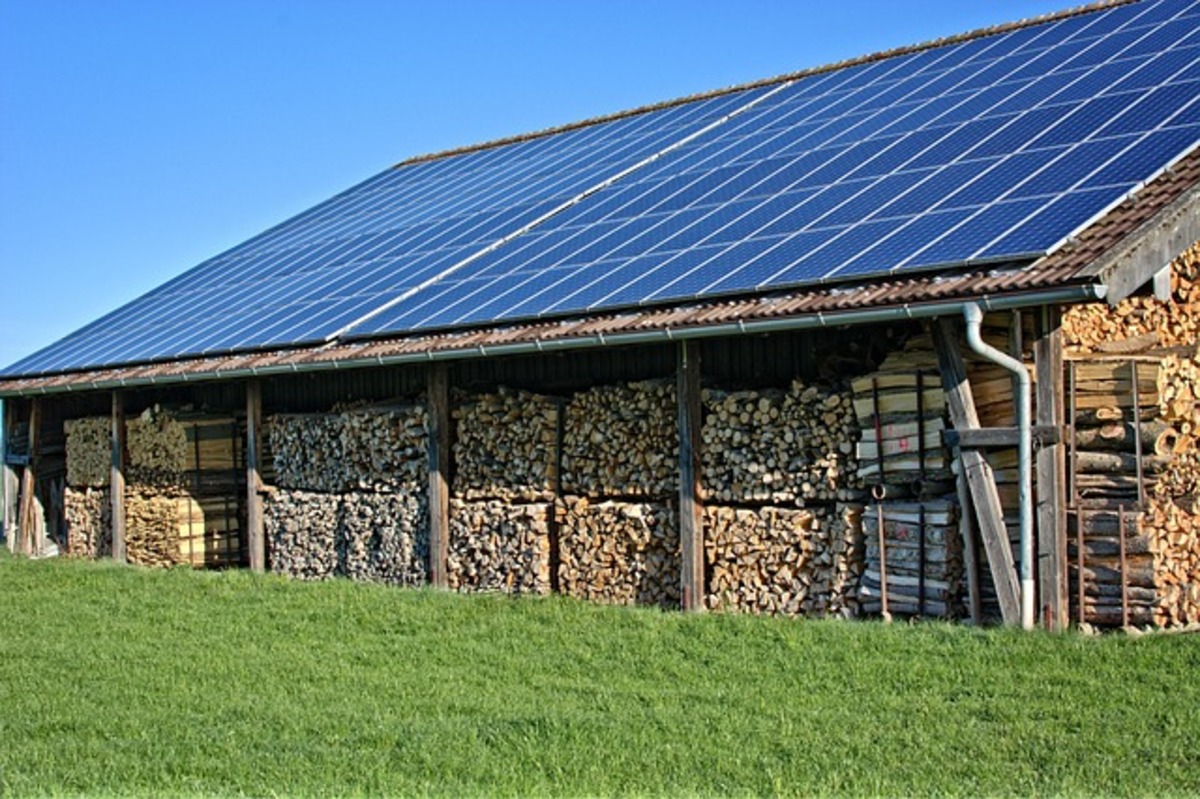South Africa is at the forefront of a significant energy transformation. With robust investments from both local players and international partners like the EU, the country is set to overcome its energy challenges and move toward a sustainable future. For renewable energy wholesalers, these developments signal a wealth of opportunities to expand business and drive profitability. Stay informed and seize the chance to invest in the green energy revolution.
